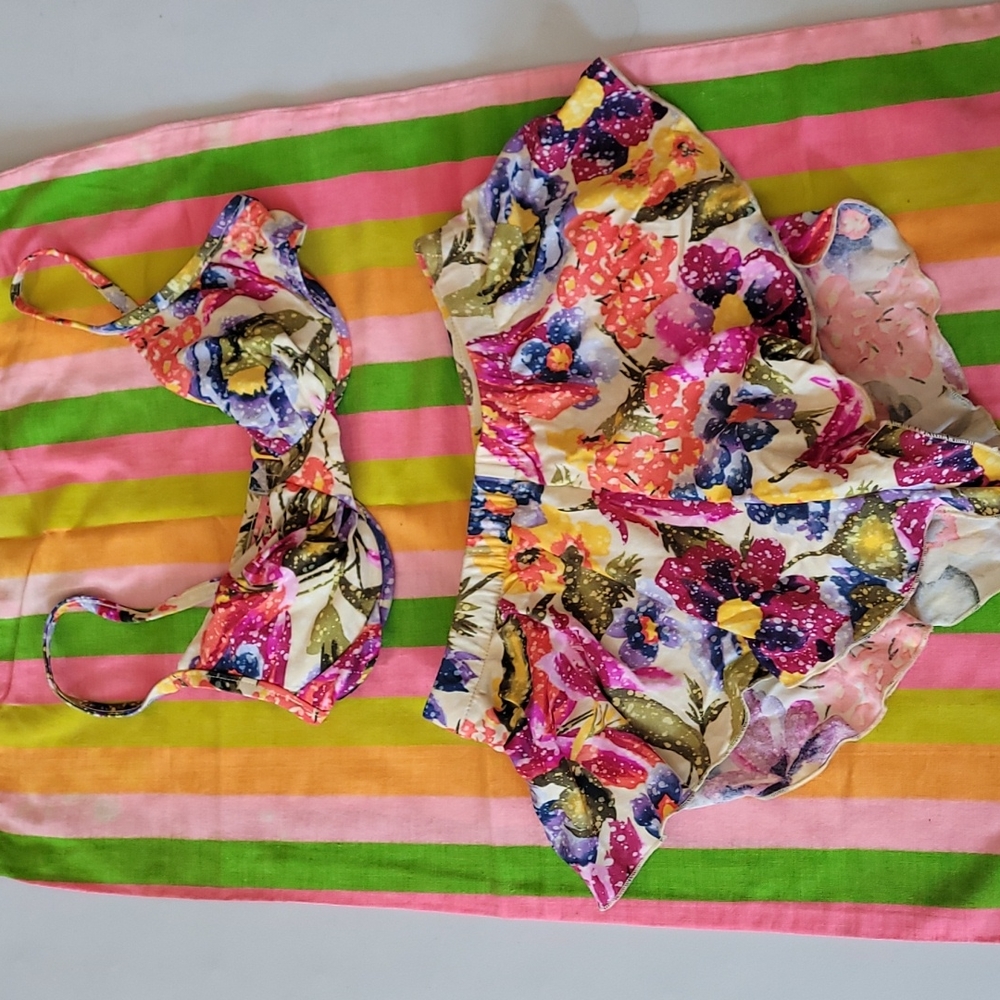 Adorable Jantzen bikini